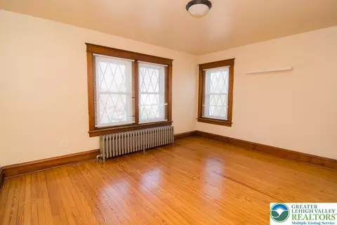 Living - 802 4th St, Fullerton, PA 18052 photo 9 of 10