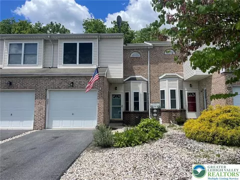1204 Old Gate Rd, Northampton, PA 18067