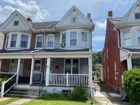 842 Chestnut St, Emmaus, PA 18049