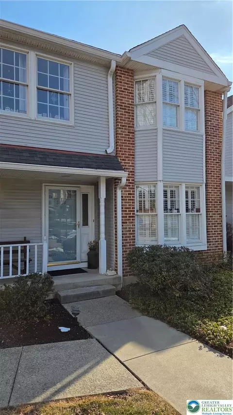 3470 Park Pl, Bethlehem, PA 18017