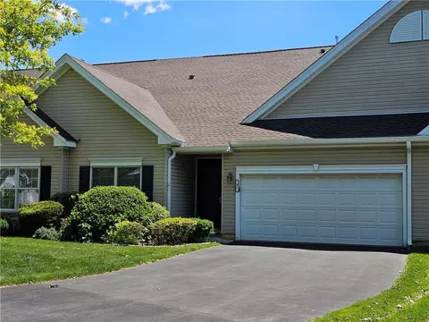 45 Moor Dr, Palmer Township, PA 18045
