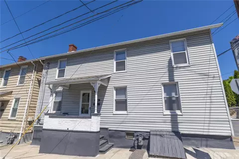 342 Race St, Catasauqua, PA 18032