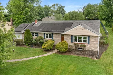 561 W Cherry Rd, Quakertown, PA 18951