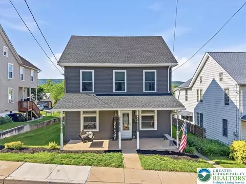 3453 Main St, Slatington, PA 18080
