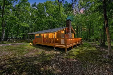 74 Beaver Dr, Albrightsville, PA 18210
