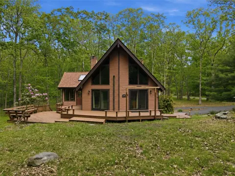 1517 Deer Run, Pocono Ranch Lands, PA 18324