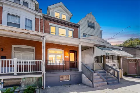 1040 Allen St, Allentown, PA 18102