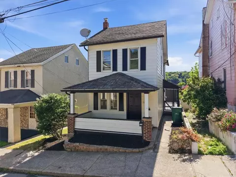 125 S 4th St, Bangor, PA 18013