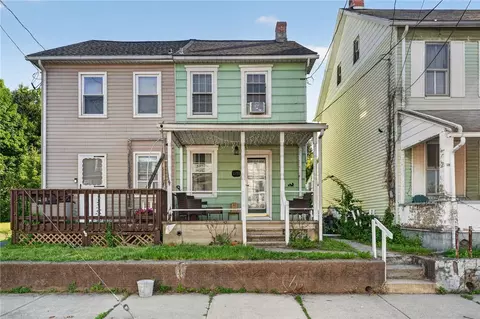 1121 Front St, Catasauqua, PA 18032
