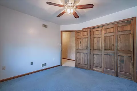Bedroom - 652 Old State Rd, Oley, PA 19547 photo 4 of 6