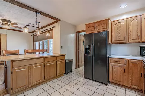 Kitchen - 652 Old State Rd, Oley, PA 19547 photo 4 of 5