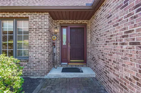 Entry Way - 652 Old State Rd, Oley, PA 19547 photo 1 of 5