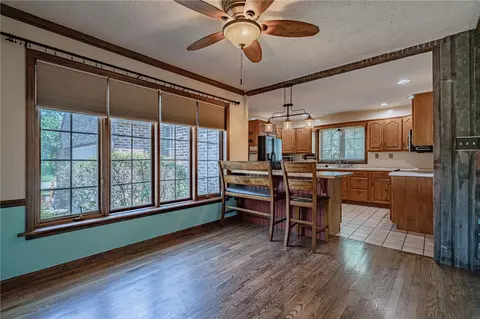 Dining - 652 Old State Rd, Oley, PA 19547 photo 1 of 1
