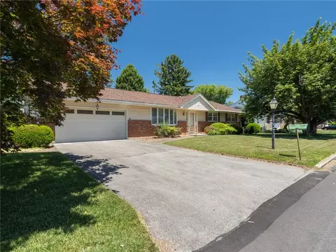 7515 Woodbine, Macungie, PA 18062