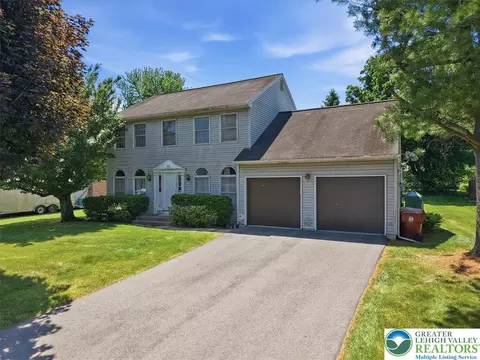 808 Hunter Rd, Easton, PA 18040