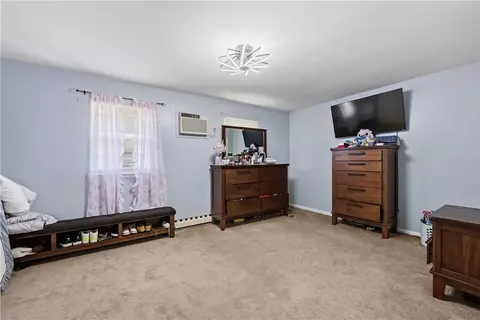 Bedroom - 101 Old Forge Dr, Bath, PA 18014 photo 1 of 5