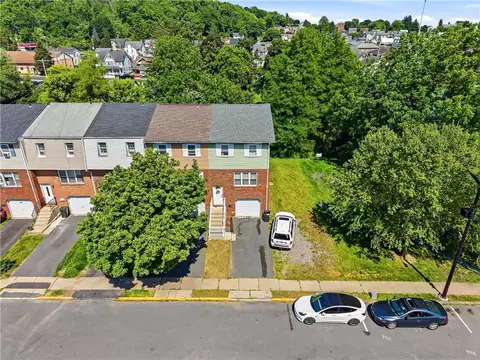 View/Area - 101 Old Forge Dr, Bath, PA 18014 photo 3 of 5