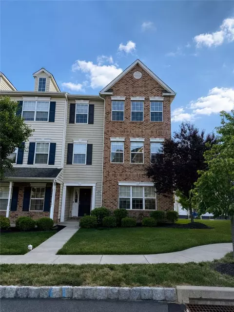 3067 Davenport, Pennsburg, PA 18073