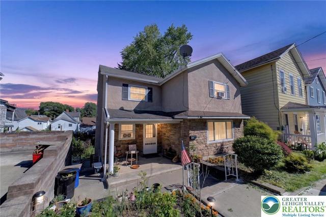 212 N Bromley Ave, Scranton, PA 18504