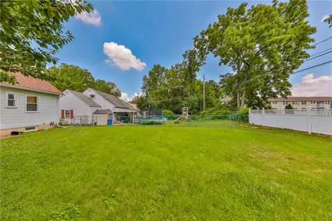 Exterior - 3050 Cornwall Rd, Bethlehem, PA 18017 photo 13 of 14