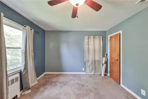 Bedroom - 3050 Cornwall Rd, Bethlehem, PA 18017 photo 3 of 18