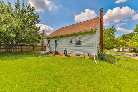 Exterior - 3050 Cornwall Rd, Bethlehem, PA 18017 photo 10 of 14