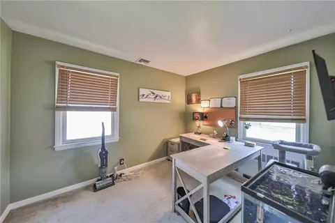 Bedroom - 3050 Cornwall Rd, Bethlehem, PA 18017 photo 1 of 18