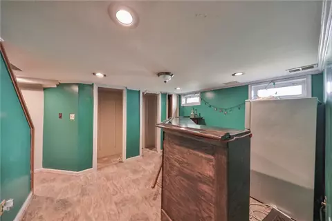 Entry Way - 3050 Cornwall Rd, Bethlehem, PA 18017 photo 7 of 11