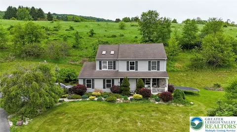 1330 Packerton Dam Dr, Lehighton, PA 18235