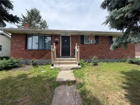 2116 S 1st Ave, Whitehall, PA 18052