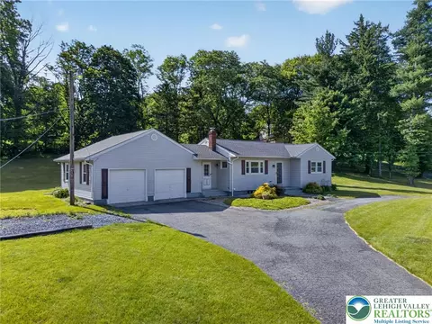 Exterior - 2587 E Scenic, Bath, PA 18014 photo 2 of 15