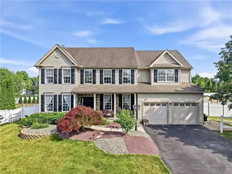 205 N Timothy Trl, Forks Twp, PA 18040