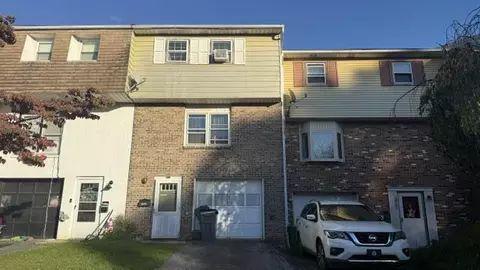 2860 Huron St, Allentown, PA 18103
