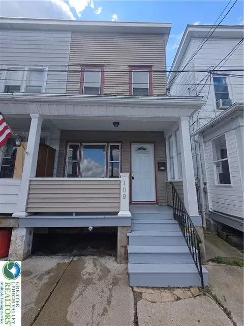 108 W Moser Ave, Coaldale, PA 18218
