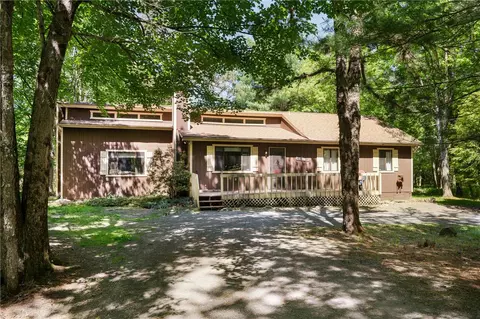 251 Mckuen Way, Albrightsville, PA 18210