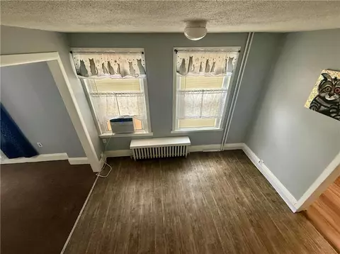 Living - 1401 E 5th St, Bethlehem, PA 18015 photo 2 of 3