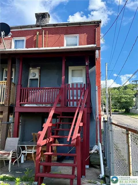 Exterior - 1401 E 5th St, Bethlehem, PA 18015 photo 4 of 6