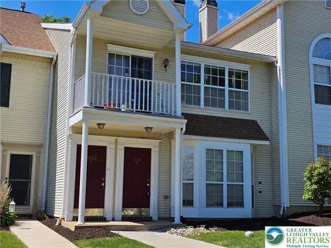 1884 Mansfield St, Hellertown, PA 18055