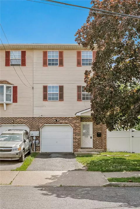 1632 E Washington, Allentown, PA 18109