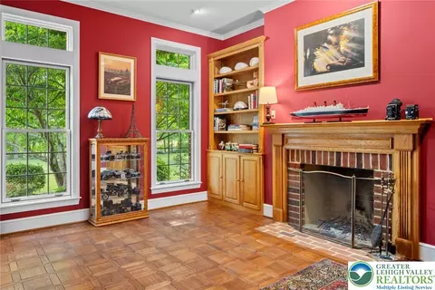 415 Hunter Rd, Oley, PA 19547 photo 5