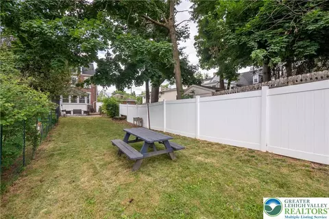 111 E Garrison St, Bethlehem, PA 18018 photo 28