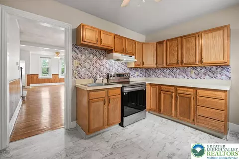 111 E Garrison St, Bethlehem, PA 18018 photo 12