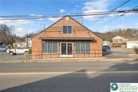 Exterior - 67 Park Ave, Wind Gap, PA 18091 photo 5 of 5