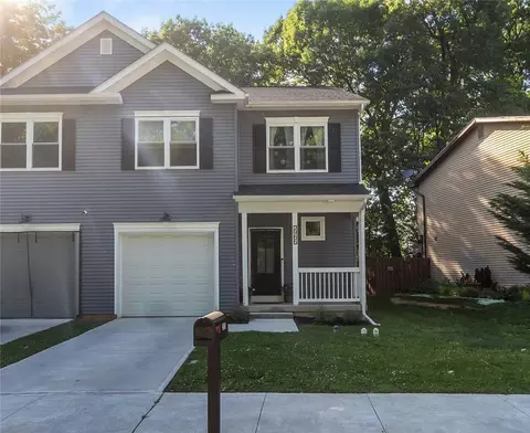 2955 Ithaca St, Allentown, PA 18103