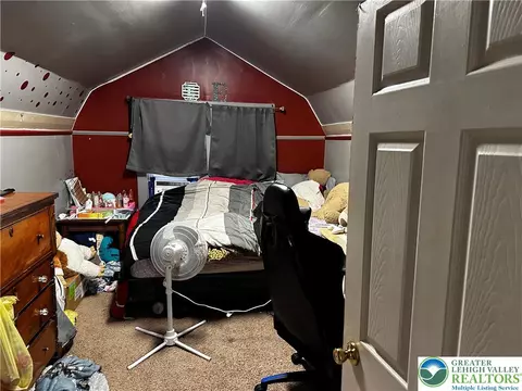 Bedroom - 134 E High St, Hellertown, PA 18055 photo 7 of 7