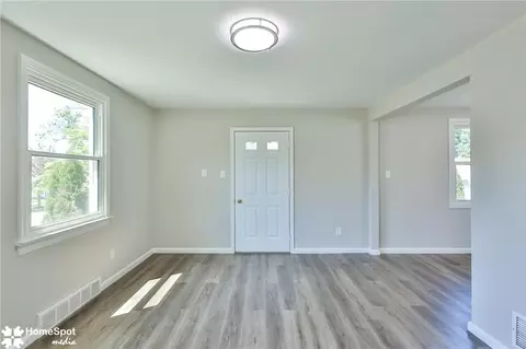 Living - 415 Willow Rd, Hellertown, PA 18055 photo 1 of 1