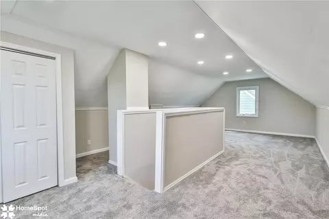 Entry Way - 415 Willow Rd, Hellertown, PA 18055 photo 2 of 3