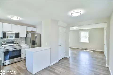 Kitchen - 415 Willow Rd, Hellertown, PA 18055 photo 1 of 4