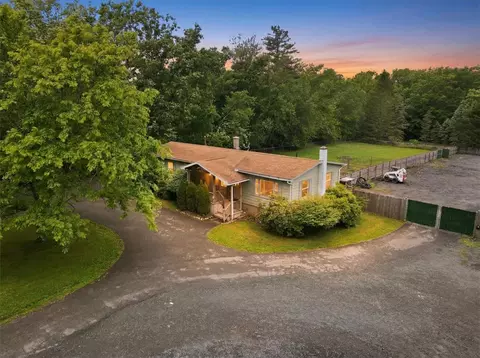 2573 State Route 903, Albrightsville, PA 18210