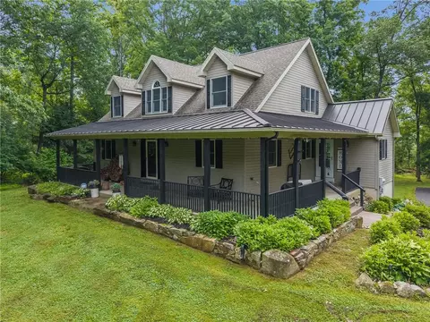 465 Raubsville Rd, Williams Twp, PA 18042